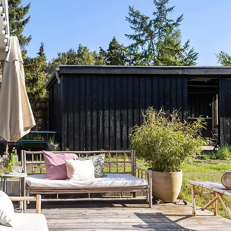 Gorgeous Home In Hojby With Wifi Prázdninový dům *